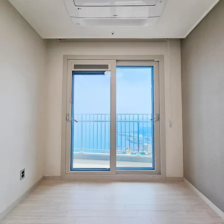 Y Collection By Uh Flat Osiria Aparthotel Busan Exterior photo