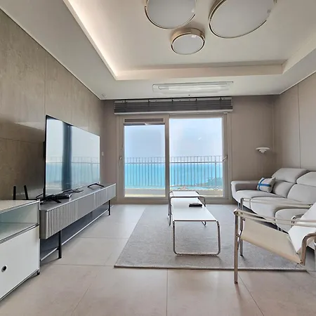 Y Collection By Uh Flat Osiria Aparthotel Busan Exterior photo